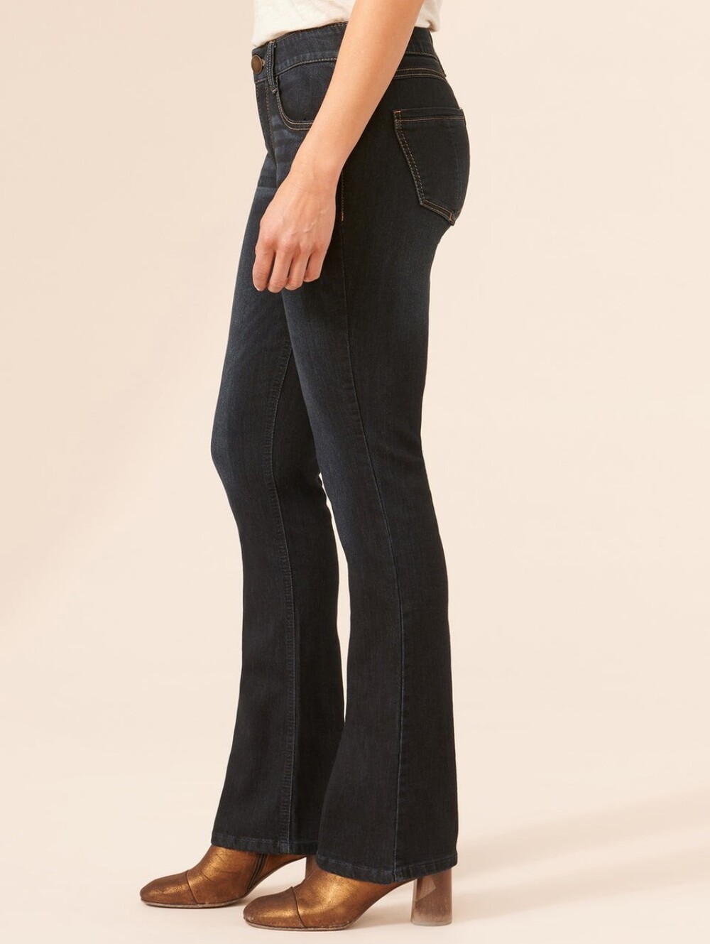 Democracy Absolution Itty Bitty Bootcut Jeans B1221BBEA Indigo Stretch Size 12 - Picture 3 of 13